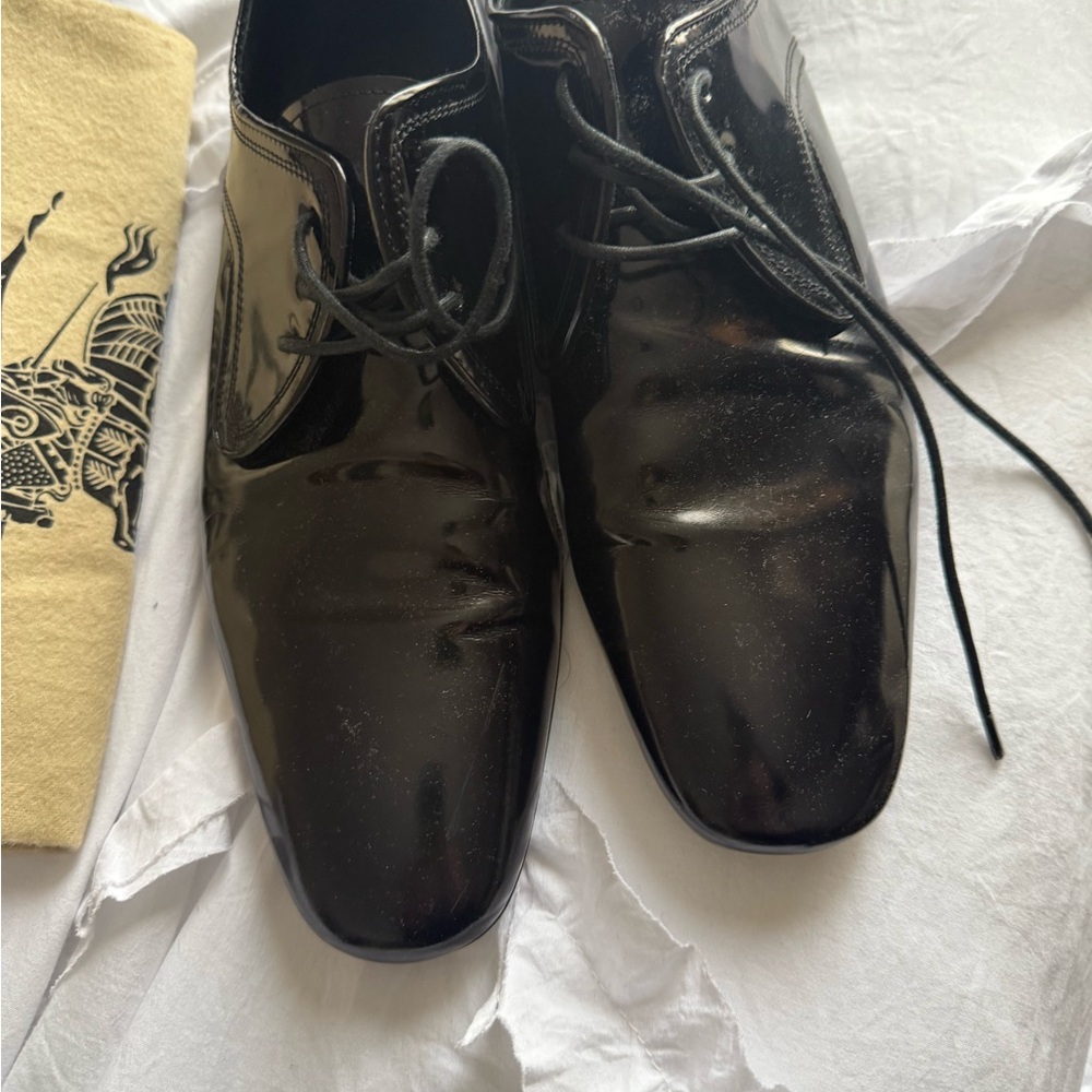 Men’s Burberry shoes - Picture 3 of 4